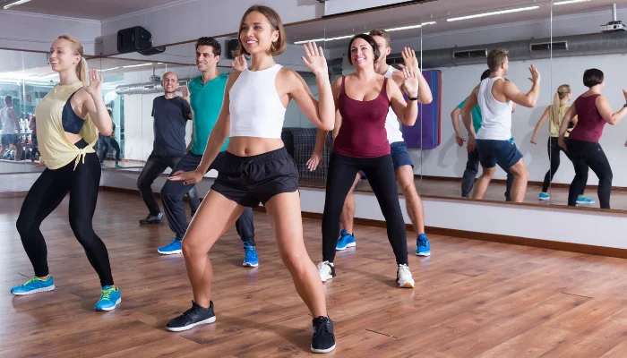 Aulas de Zumba Online Gratuitas Dançando no Conforto de Casa